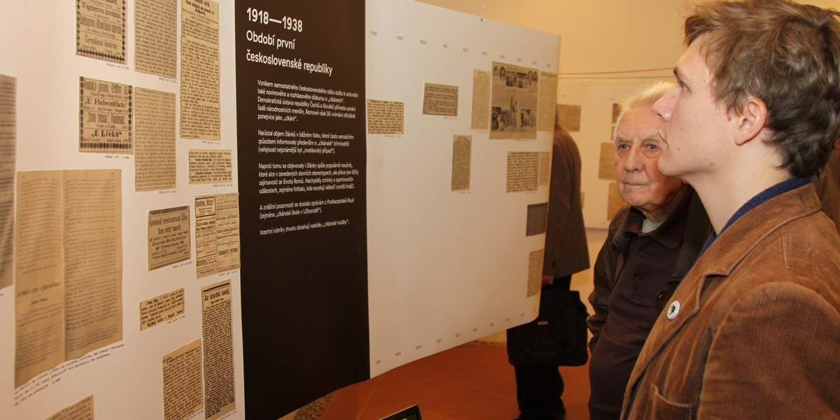 Výstava Paťan – ma paťan / Věřte – nevěřte – Romové a média v Muzeu  | Muzeum romské kultury